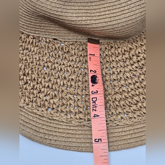 J. CREW TEXTURED SUMMER STRAW HAT DUSTY DUNE SHAPED SUN HAT WOMEN OS VACATION - Picture 11 of 16